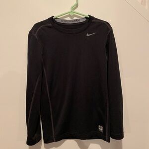 Nike boys hyperwarm black compression shirt